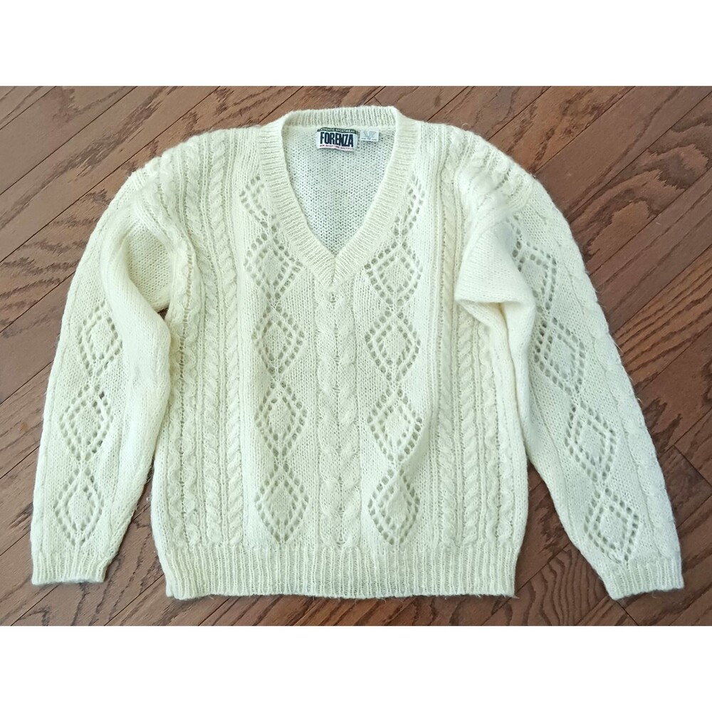 VTG 80s Forenza Cream Mohair V Neck Cable Knit Sweater Sz M Made in Hong Kong